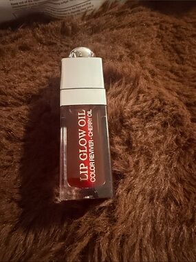 Dior Lip Glow Oil in Cherry Oil - Bronze-New